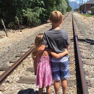 Meet your Posher, Adrian